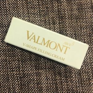 Valmont V-Shape Filling Cream
